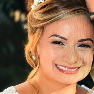 Meet your Posher, Marcela